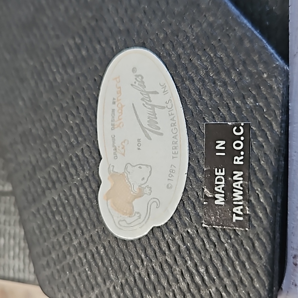 TERRAGRAPHICS Liz Shepherd Rabbit Picture Frame - Picture 3 of 3